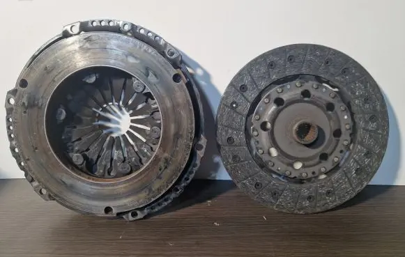 Renault Trafic III (X82) Clutch set kit 324081710