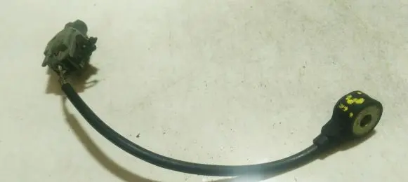 Detonation knock sensor