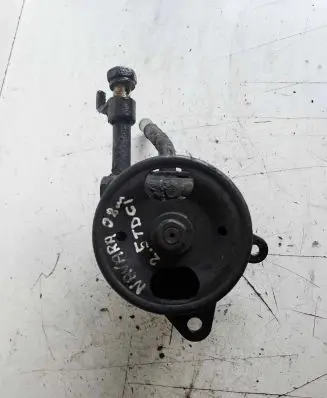 Nissan Navara Power steering pump