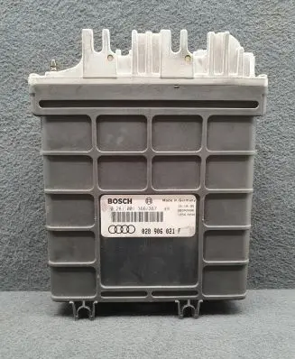 Audi A4 S4 B5 8D Engine control unit/module 028906021F 0281001366