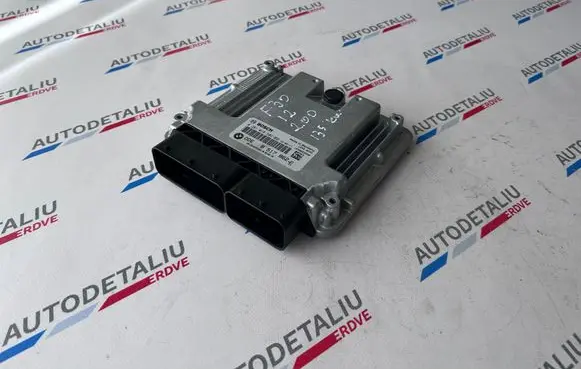 BMW 3 F30 F35 F31 Engine control unit/module 8517862 0281018502