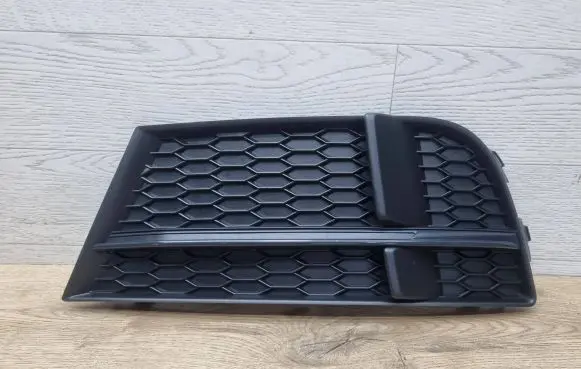 Audi A3 S3 8V Front bumper lower grill 8V3807681AB
