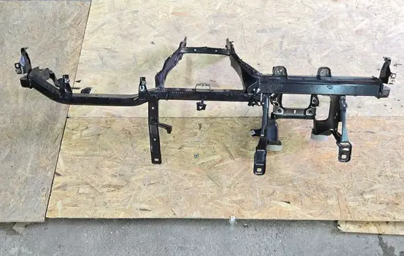 Audi Q8 Dashboard cross member/frame bar 4M8857017