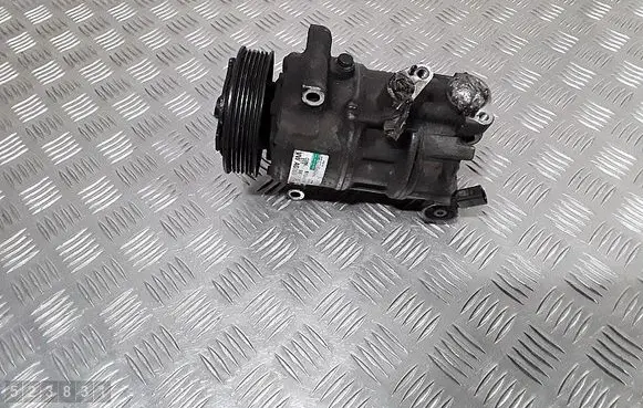 Volkswagen PASSAT B6 Air conditioning (A/C) compressor (pump) 5N0820803