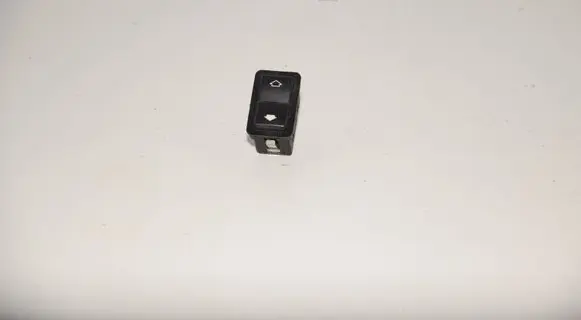 BMW 5 E39 Electric window control switch 8368974