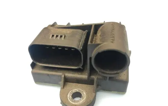 Mercedes-Benz Sprinter W906 Glow plug pre-heat relay A6519003103 51299070D