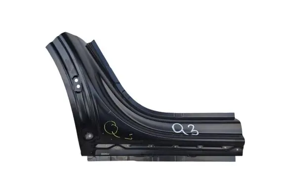 Audi Q3 F3 Other sill/pillar trim element 83A