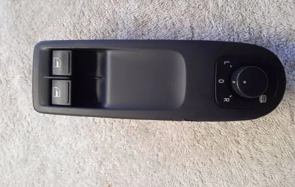 Volkswagen PASSAT B7 Wing mirror switch 1K0959565K
