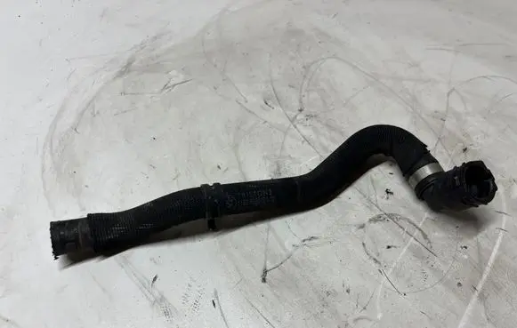 BMW X1 F48 F49 Engine coolant pipe/hose 8580491