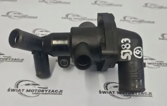 Thermostat/thermostat housing