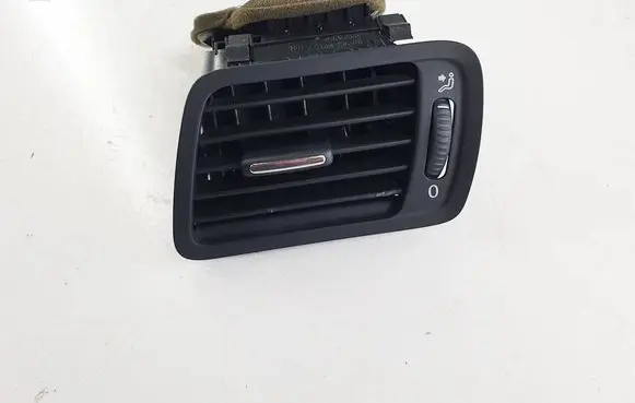 Dashboard side air vent grill/cover trim