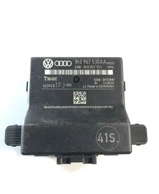 Volkswagen Golf VI Gateway control module 1K0907530AA 1K0907951
