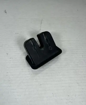 Audi A5 8T 8F Tailgate/trunk/boot lock/catch/latch 8T8827520