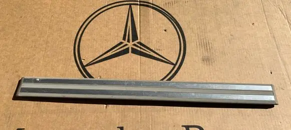 Mercedes-Benz E W210 Side skirt front trim A2106802335