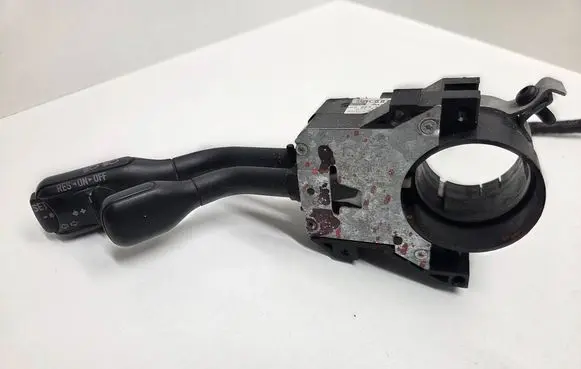 Audi A4 S4 B5 8D Indicator stalk 4D0953513N 202911