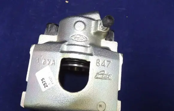 Ford Fiesta Front brake caliper 52170 1007821
