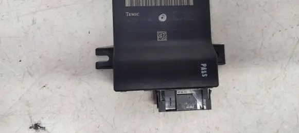 Audi A6 S6 C6 4F Gateway control module 4L0907468B 4L0910468A