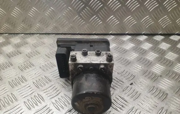 Opel Zafira B ABS Pump 10096005393