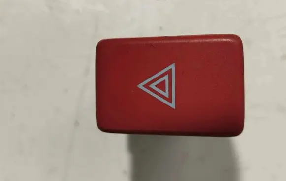 Honda Accord Hazard light switch HD26H029 M19620