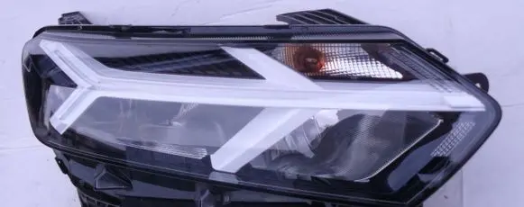 Dacia Sandero III Headlight/headlamp 260107978R