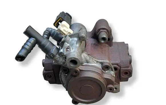 Peugeot 308 Fuel injection high pressure pump A2C53300211 9670652580