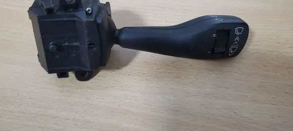 BMW 5 E39 Wiper control stalk 8363664