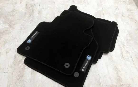 Volkswagen PASSAT B7 Car floor mat set 