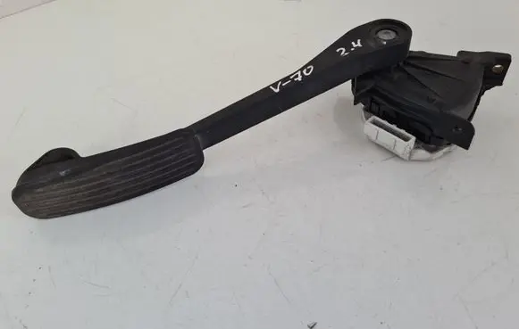 Volvo V70 Accelerator throttle pedal 00776918