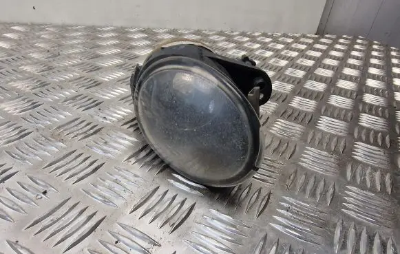 Volkswagen PASSAT B6 Front fog light 3C0941699B