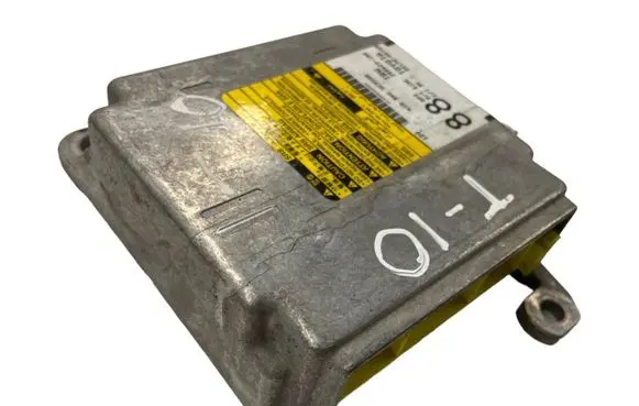 Toyota Avensis T250 Airbag control unit/module 8917005160 208623106