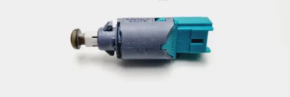 Clutch pedal sensor