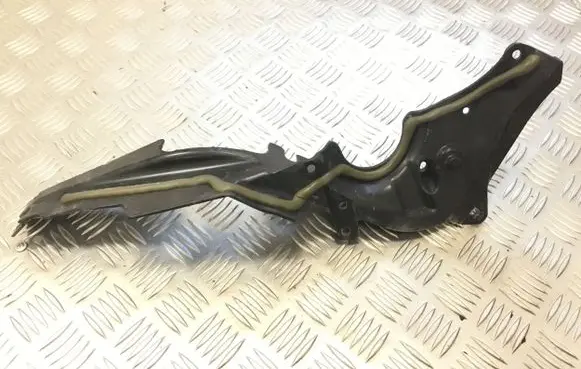 Mercedes-Benz S C217 Other engine bay part A2226208201