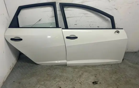 Seat Ibiza IV (6J,6P) Front door