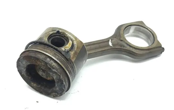 Citroen C4 Grand Picasso Piston with connecting rod