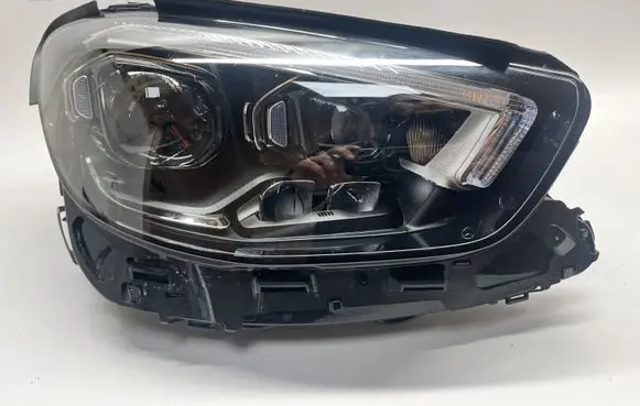 Mercedes-Benz E W213 Headlight/headlamp A2139064409