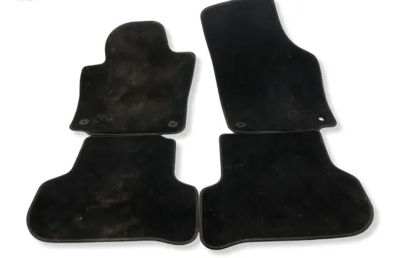 Volkswagen Tiguan Car floor mat set 