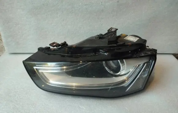 Audi A4 S4 B8 8K Headlight/headlamp