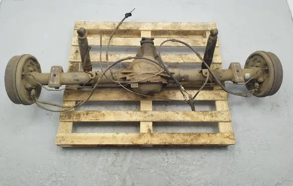 Volkswagen Amarok Rear axle beam 