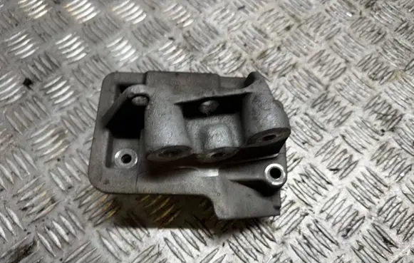 Fiat Tipo Engine mount bracket 55195033