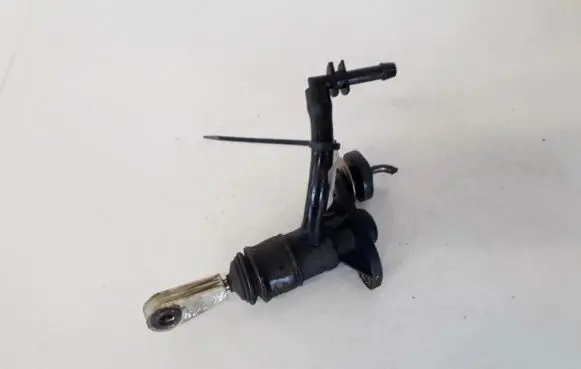 Audi A6 S6 C5 4B Clutch master cylinder 8E1721401