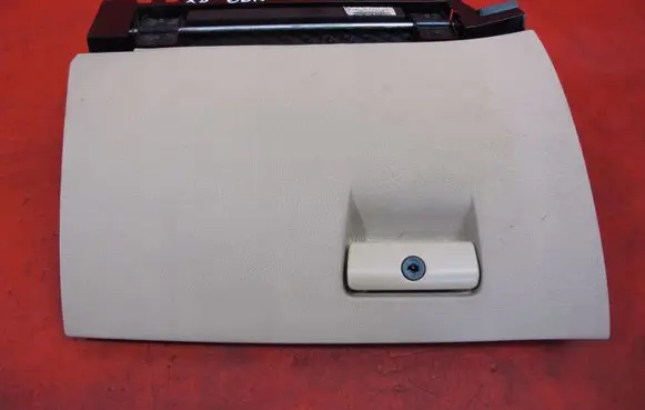 BMW X3 E83 Glove box set 