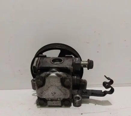 Mazda 6 Power steering pump