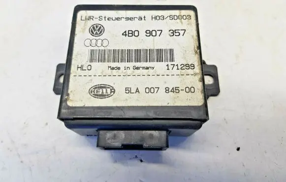 Audi A6 S6 C5 4B Light module LCM 5LA007845