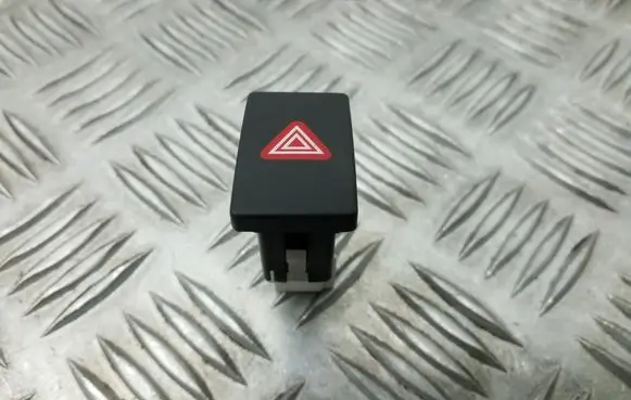 Volkswagen Golf VI Hazard light switch 5K0953509A
