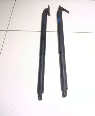Mercedes-Benz GL X164 Tailgate strut A1647400545 A1647400645
