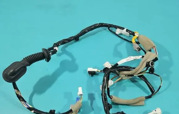 Suzuki Vitara (LY) Front door wiring loom 36757-63U20 IMPRK1501113