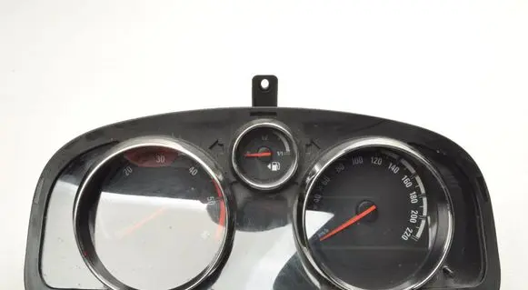 Opel Antara Speedometer (instrument cluster) 96673660