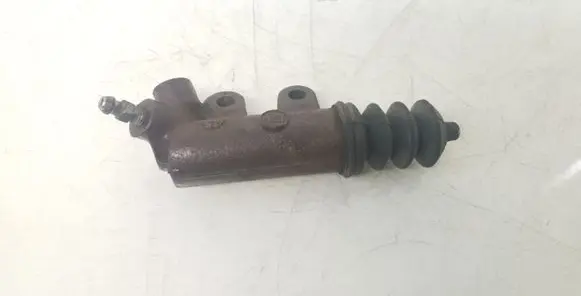 Toyota Avensis T250 Clutch master cylinder