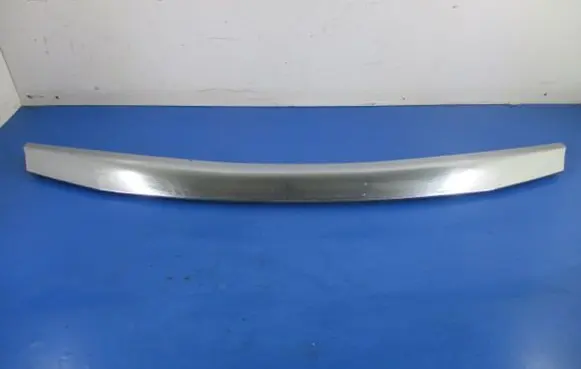 Dacia Sandero Front grill 8200763573