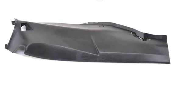 Maserati Levante (C) pillar trim 670040379